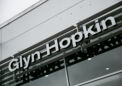 Glyn Hopkin 庆祝 30 周年和 250,000 辆销售里程碑