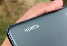 HONOR 100系列配备闪电般的快速充电