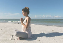 产前瑜伽可能有助于缓解压力 改善怀孕期间的健康状况
