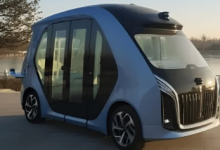 中国原创设计无人驾驶公交车诞生